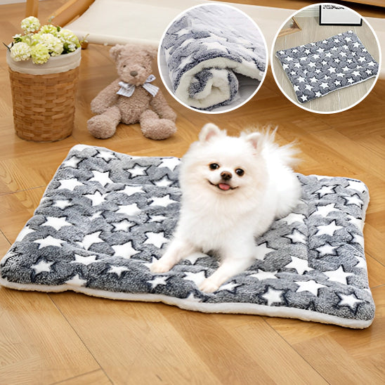 Couverture polaire douce et lavable pour chien | Fluffyhugg™